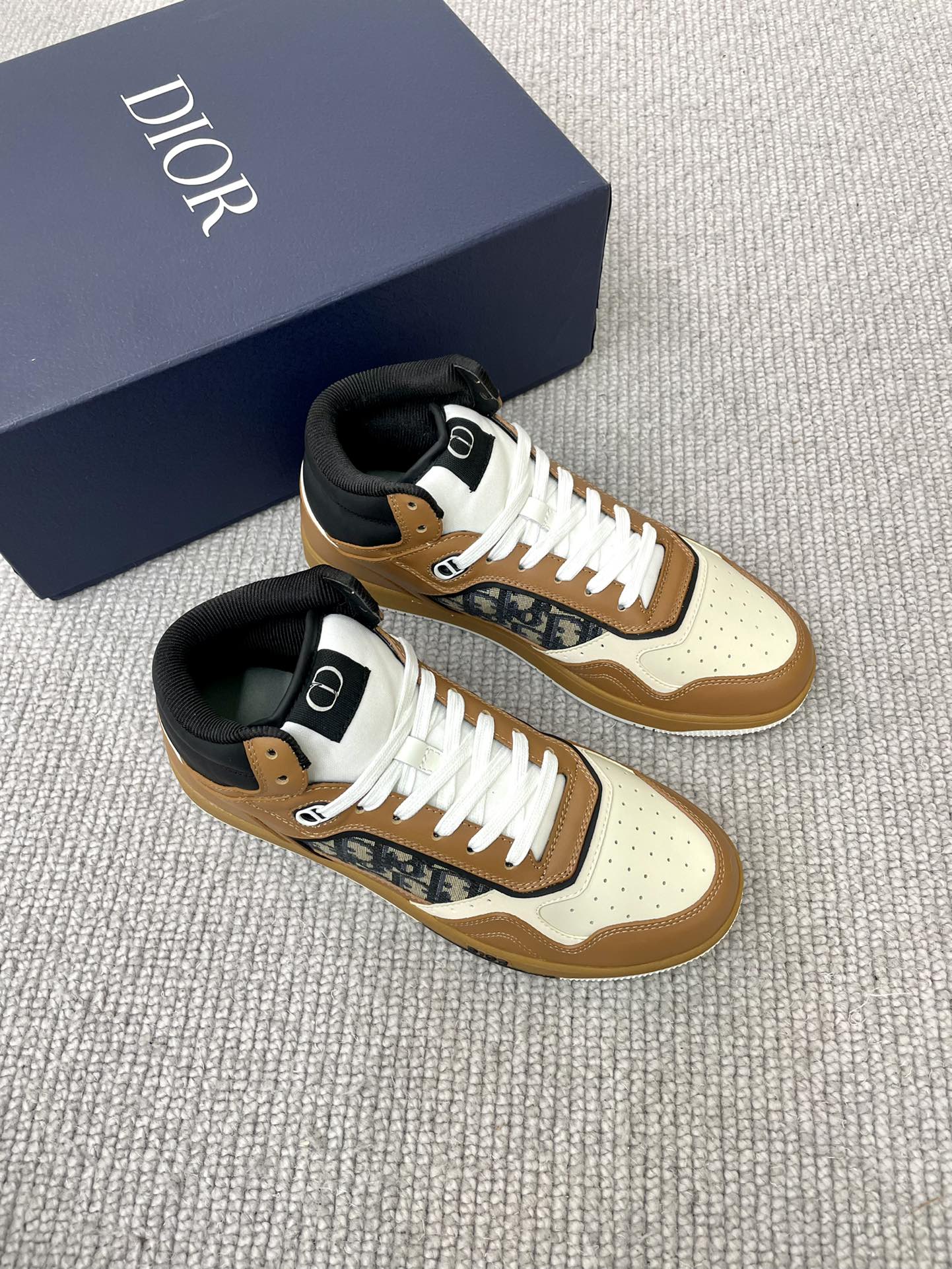 Men D*ior Top Sneakers