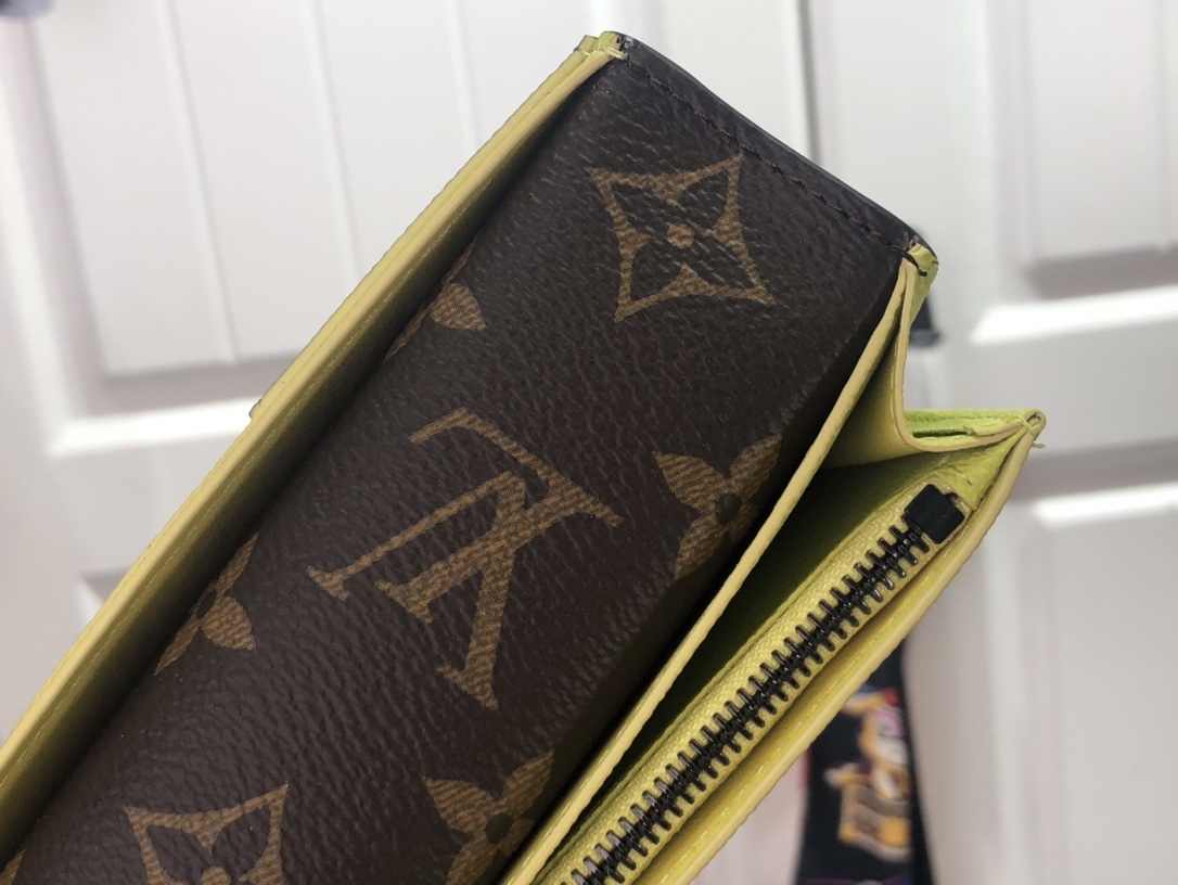 L*ouis V*uitton Bag Top Quality 10*19*2CM