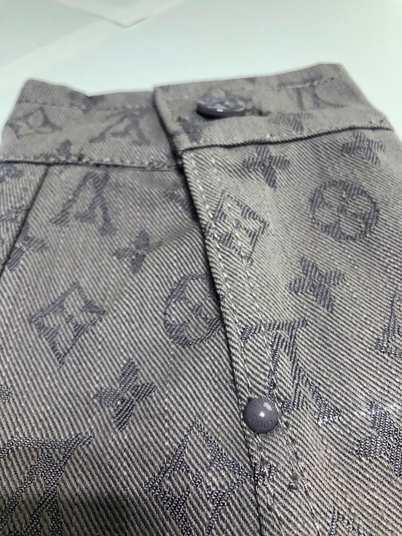 Men Jacket/Sweater Top Quality11