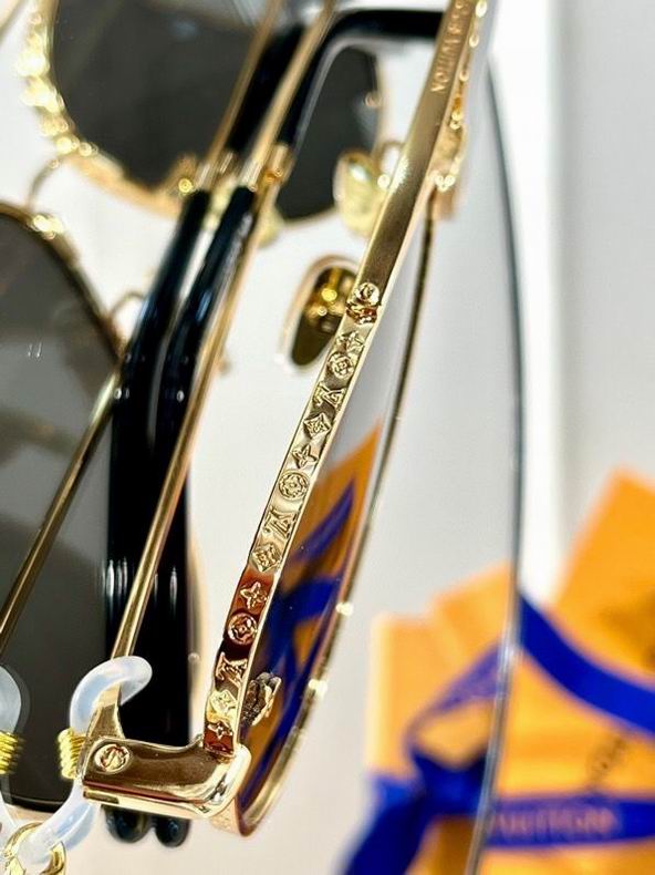 Top Quality L*ouis V*uitton Glasses