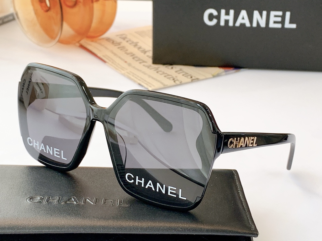 C*hanel Glasses Top