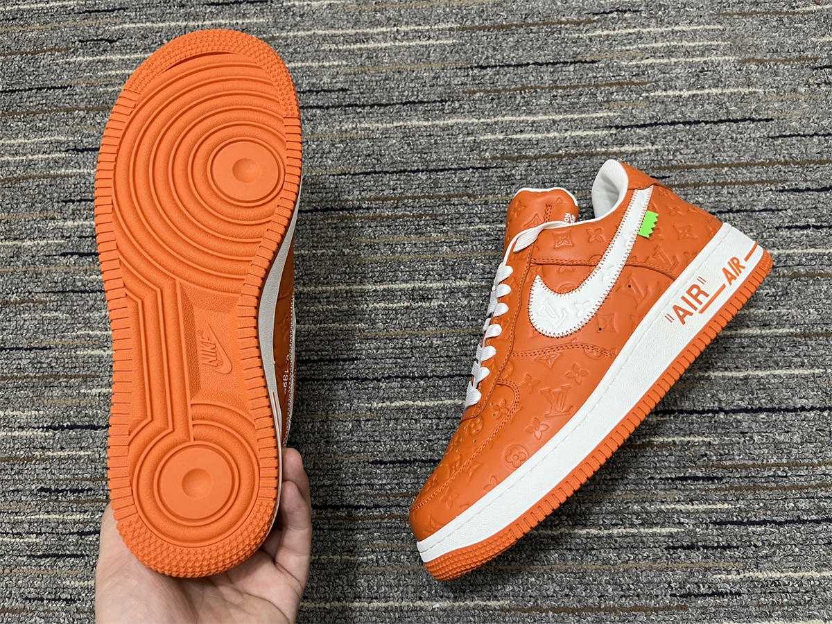 from O*ff-W*hite x Nike Air Force 1 x L*V Low