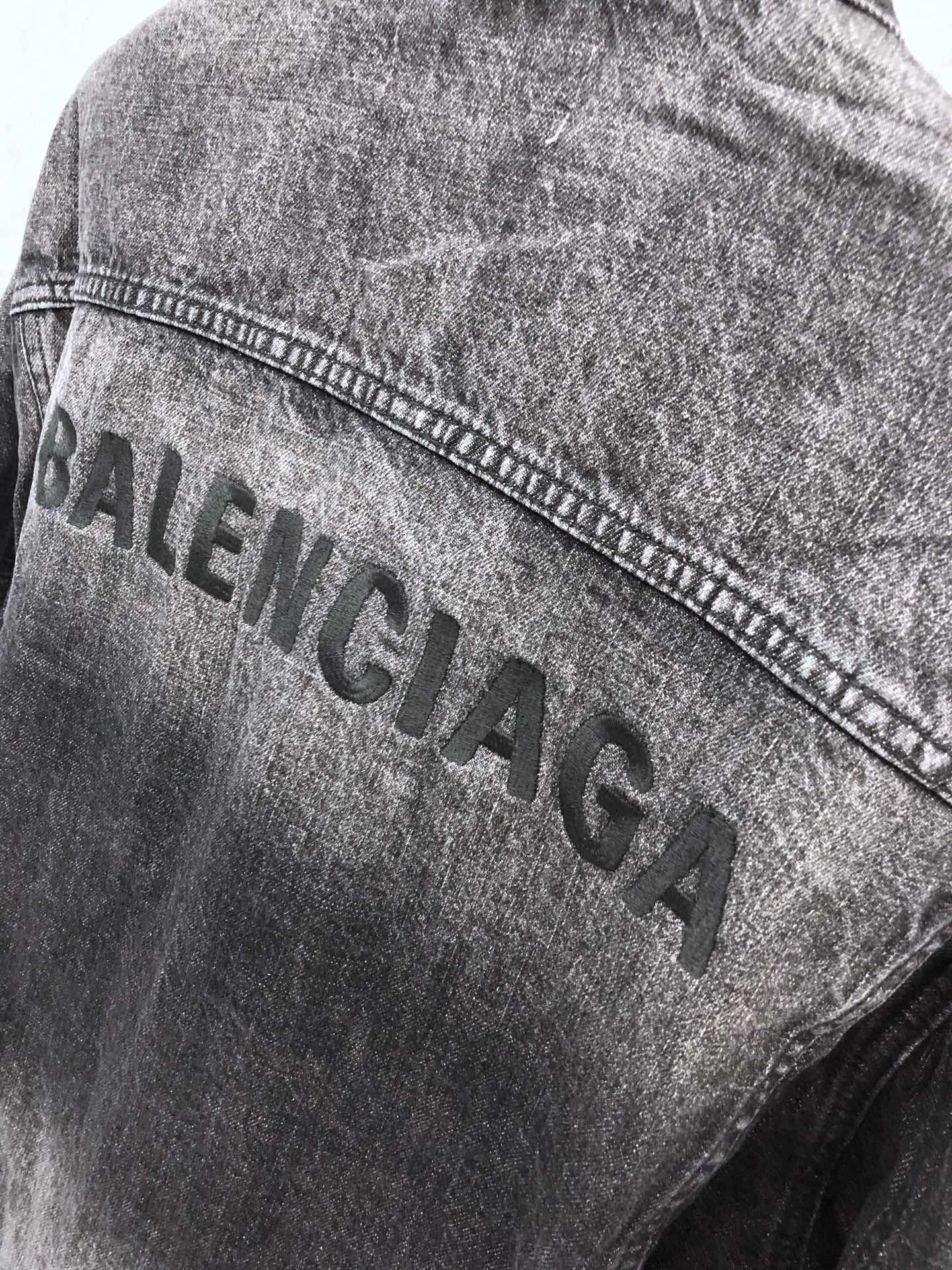 Men Jacket/Sweater Top Quality9