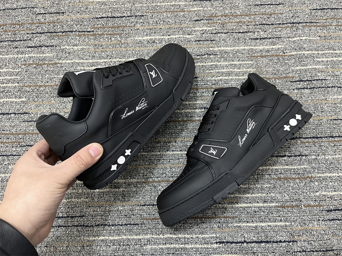 Men L*ouis V*uitton Top Sneaker