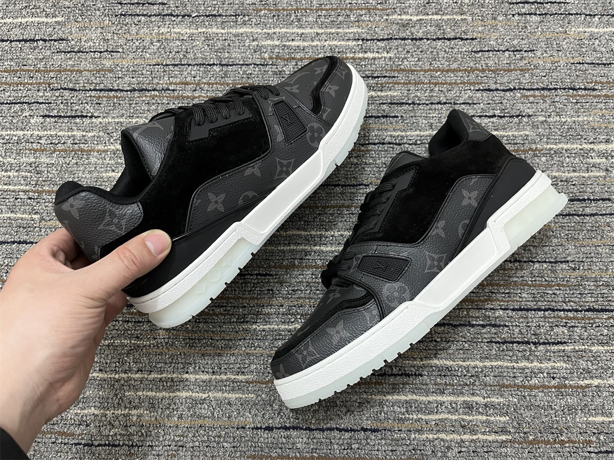 Men L*ouis V*uitton Top Sneakers