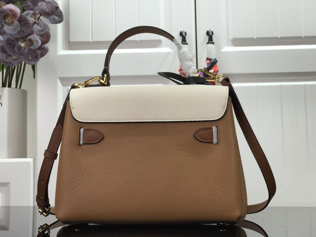 L*ouis V*uitton Top Bag 28 x 20 x 11.5 cm