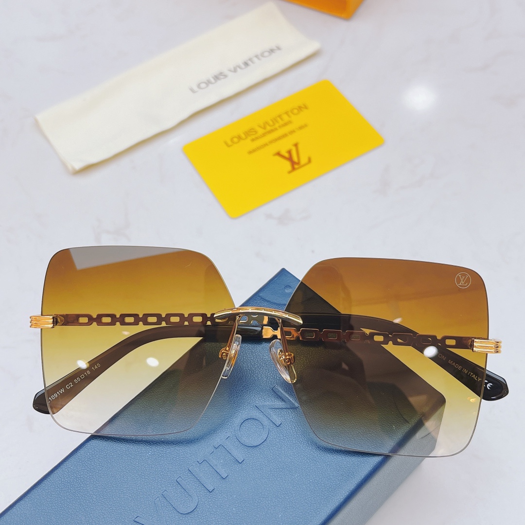 L*ouis V*uitton Glasses Top