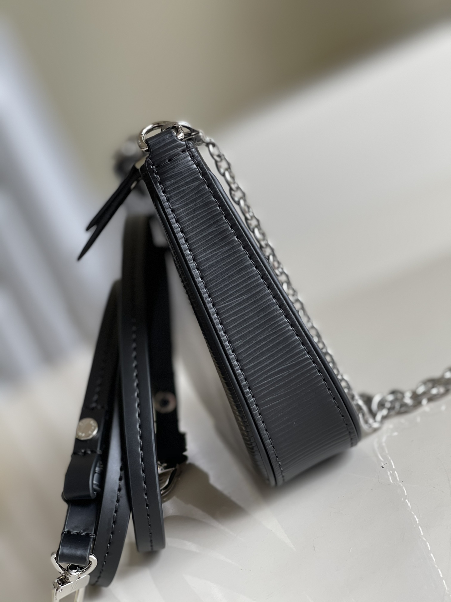 L*ouis V*uitton Bag Top Quality 19*11.5*3cm