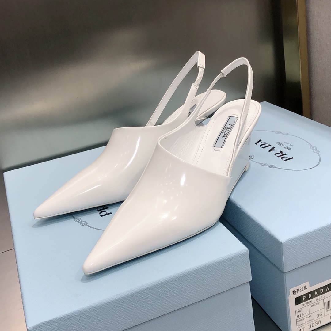 Women P*rada Top Quality Sandals