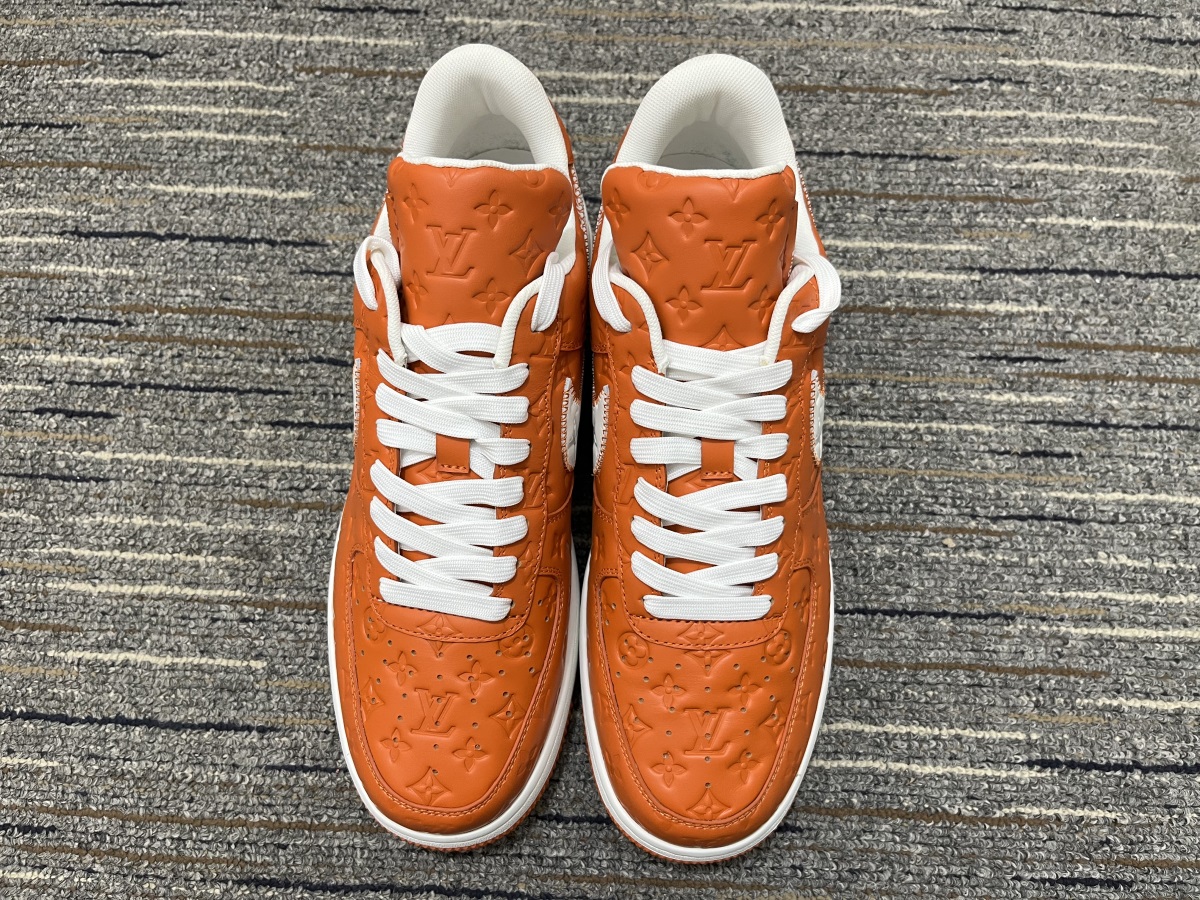 from O*ff-W*hite x Nike Air Force 1 x L*V Low