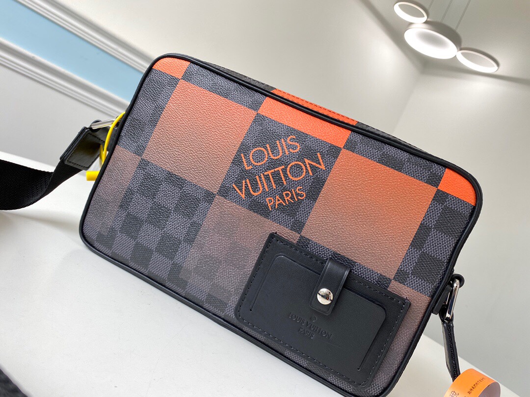 L*ouis V*uitton Top Bag 26*17*5CM