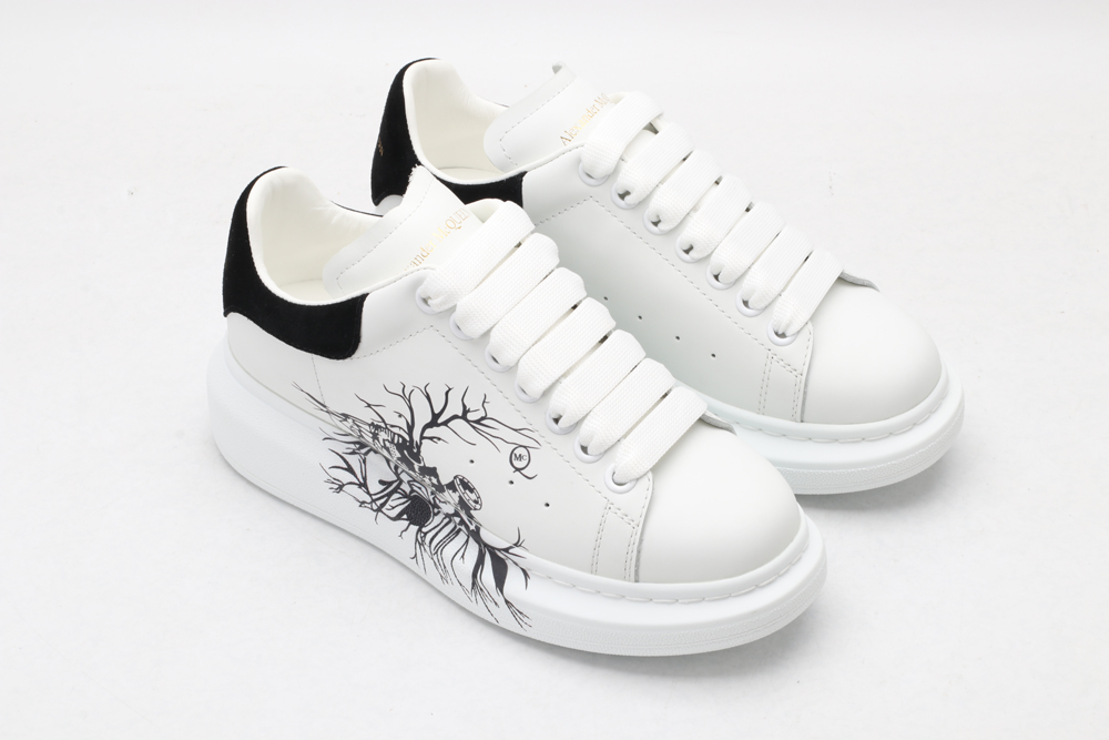 A*exander M*queen Sneaker
