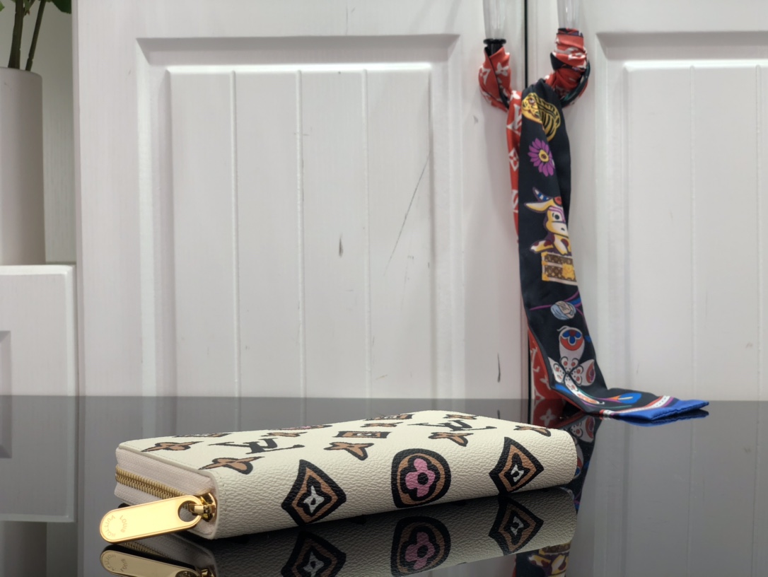 L*ouis V*uitton Bag Top Quality 19.5*10.5*2.5cm