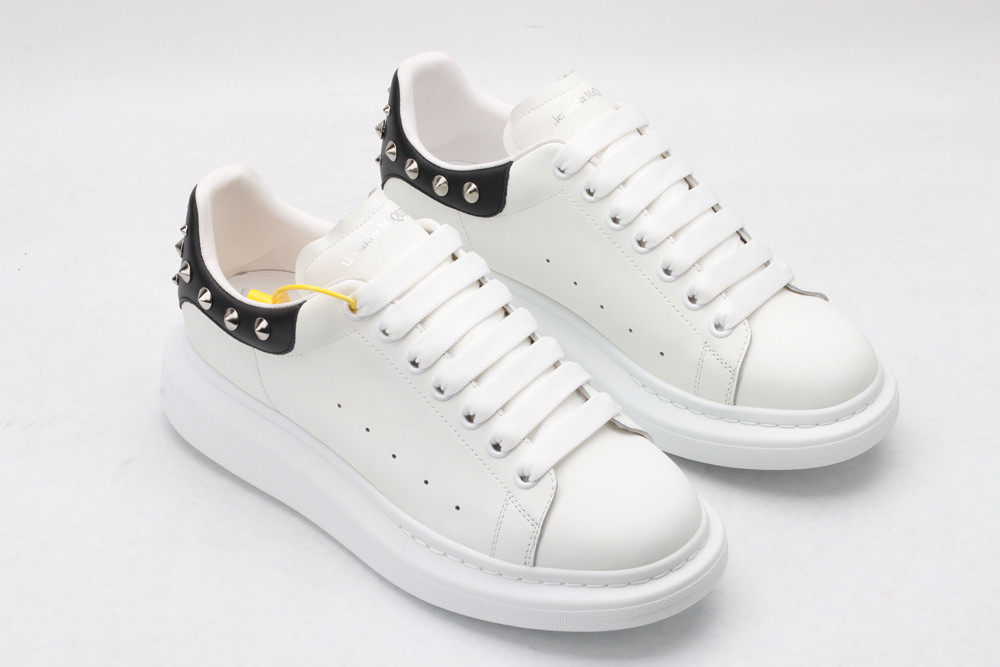 A*exander M*queen Sneaker