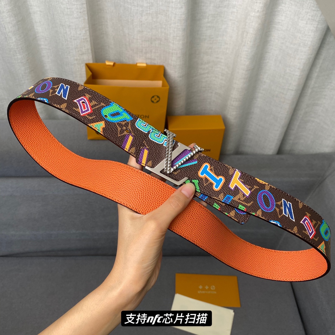 L*ouis V*uitton Belts Top Version