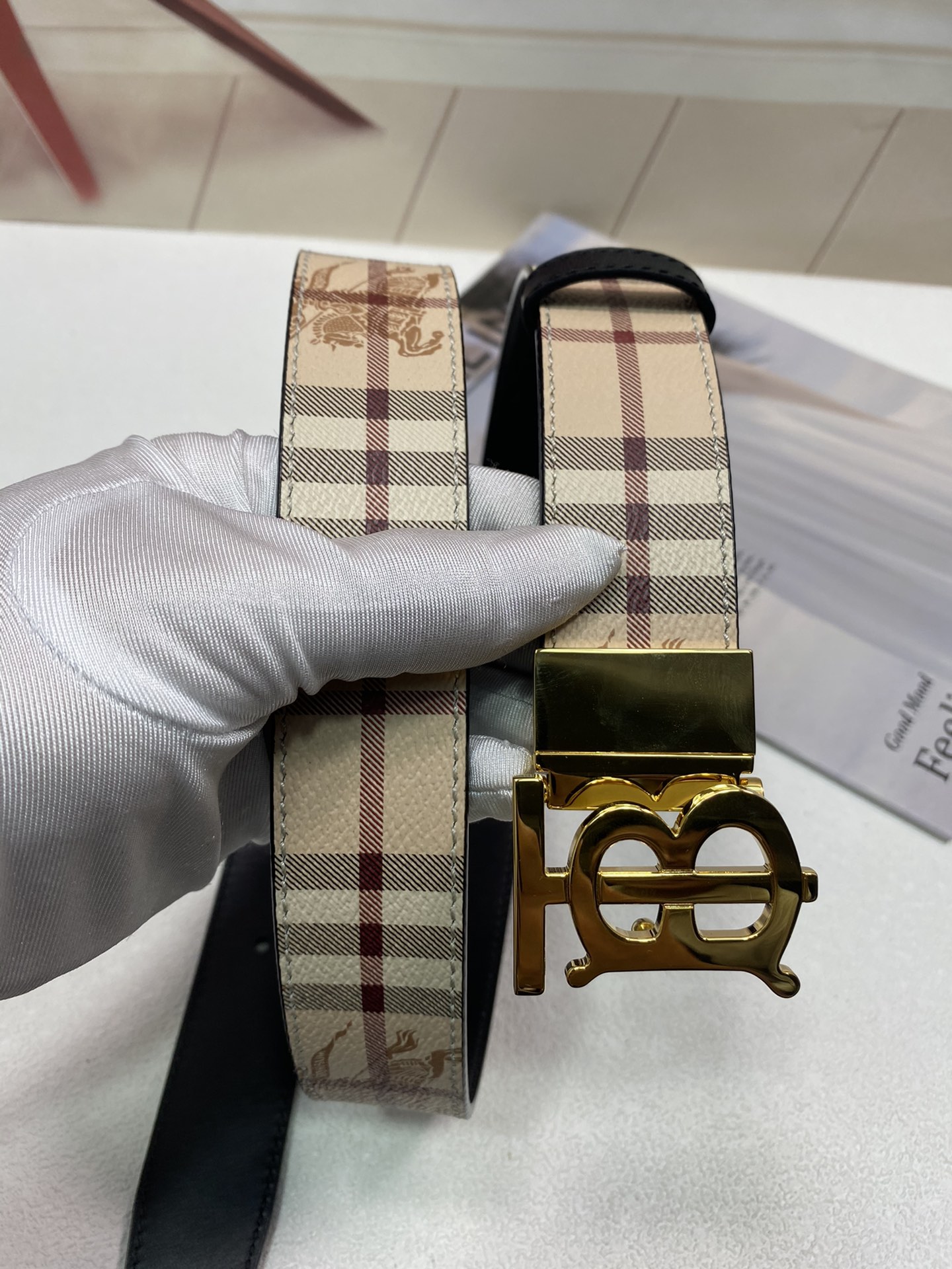 B*urberrry Belts Top Version 35MM