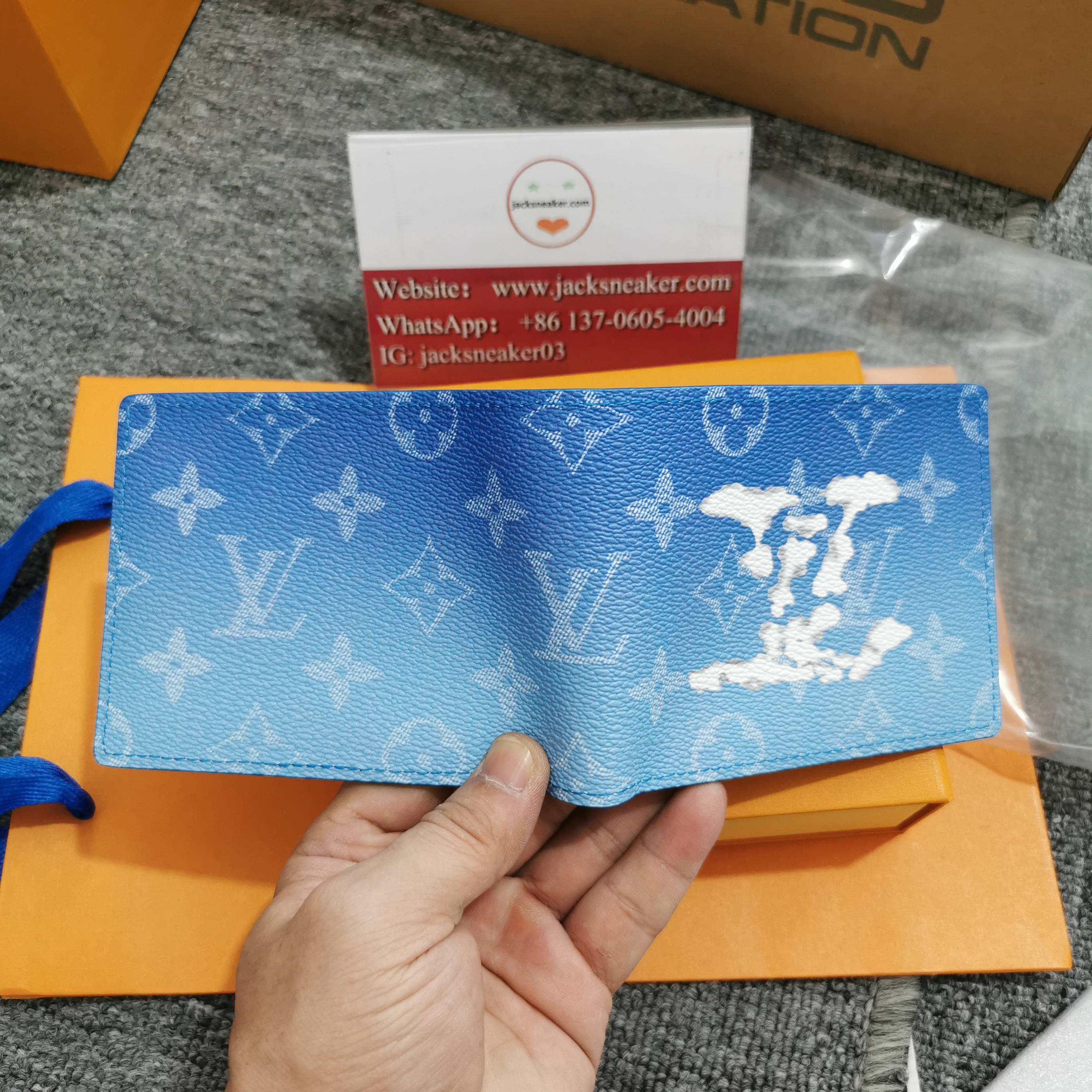 L*ouis V*uitton Bag Top Quality 11*8.5*2CM