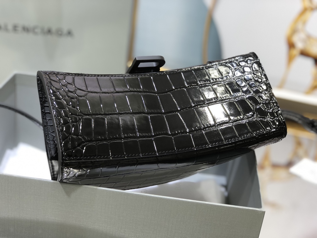 B*alenciaga Bag Top Quality