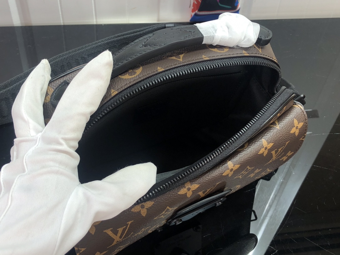 L*ouis V*uitton Bag Top Quality 22*18*8CM