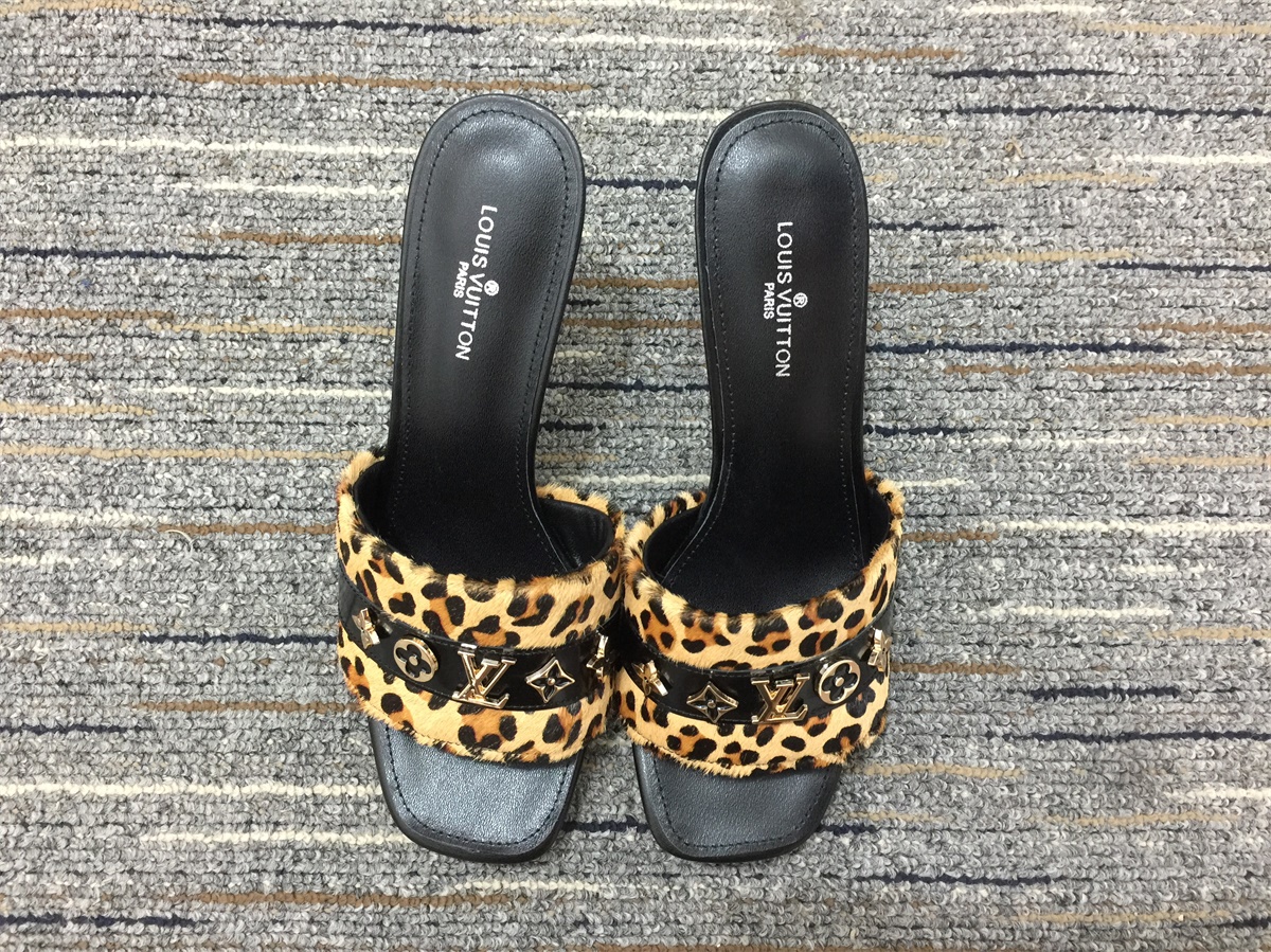 Women L*ouis V*uitton Top Slippers
