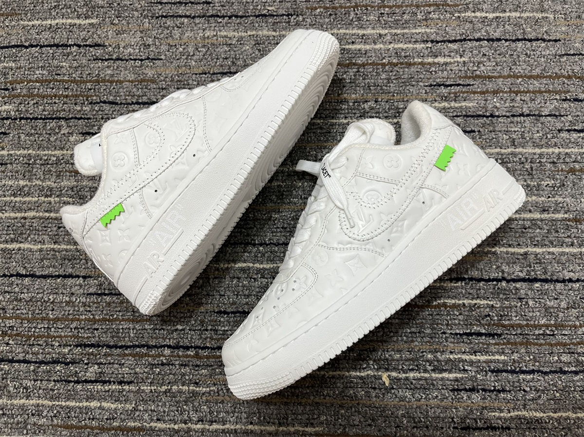 from O*ff-W*hite x Nike Air Force 1 x L*V Low