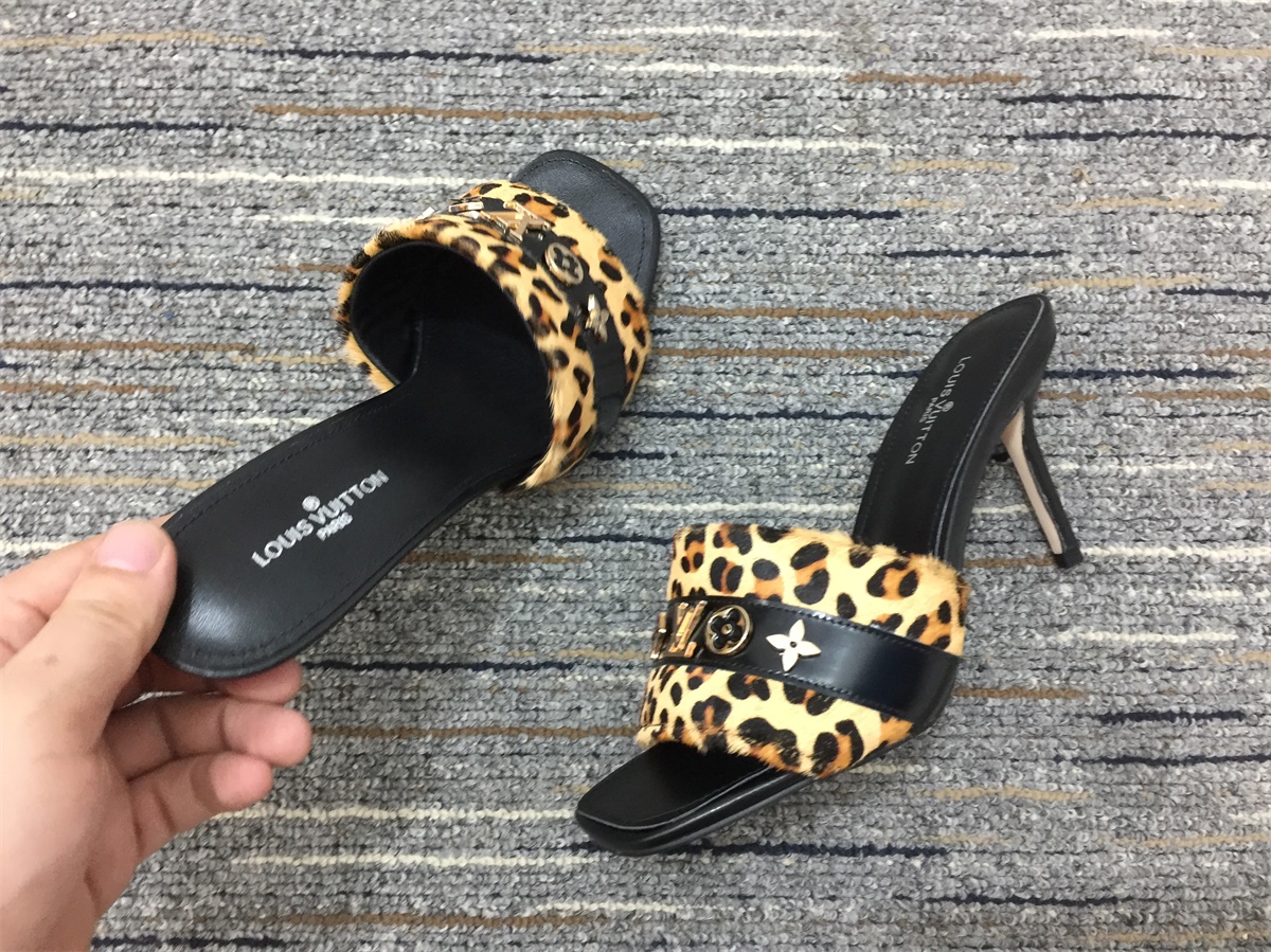 Women L*ouis V*uitton Top Slippers