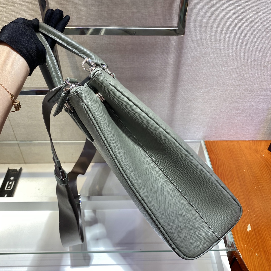 P*rada Bag Top Quality 39*29*9CM