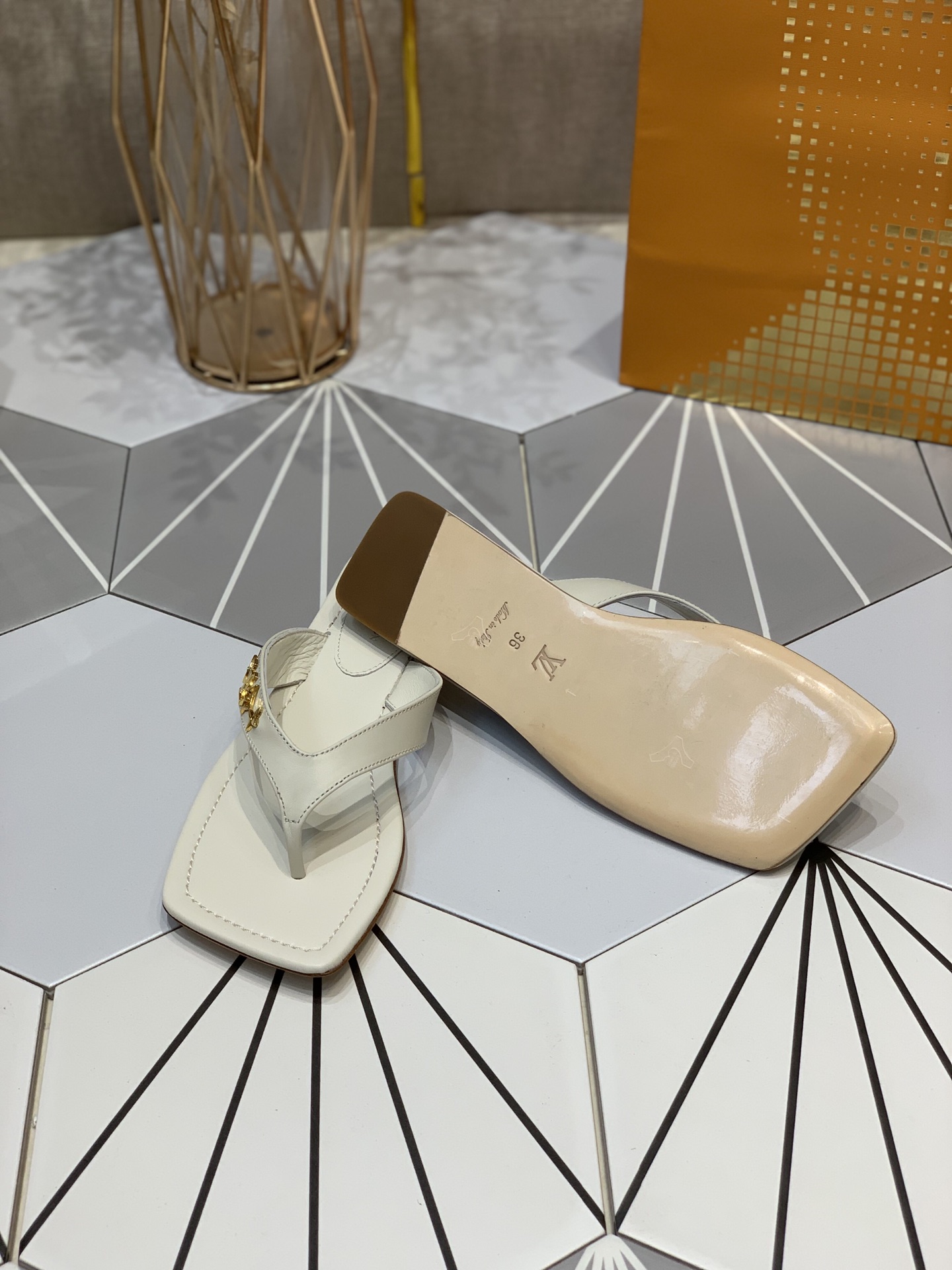 Women L*ouis V*uitton Top Slippers