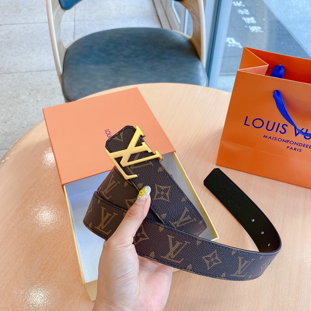 L*ouis V*uitton Top Version