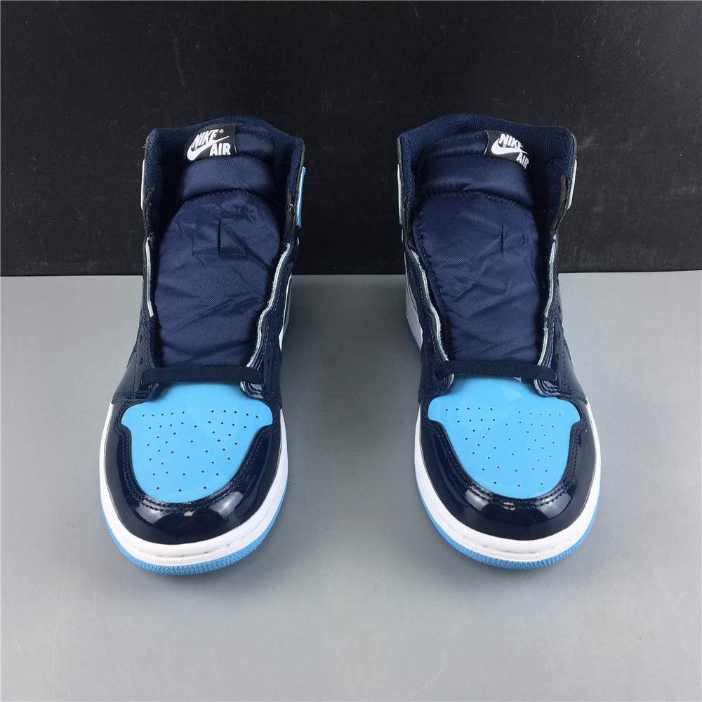 Air Jordan 1 Retro High OG UNC Patent CD0461-401
