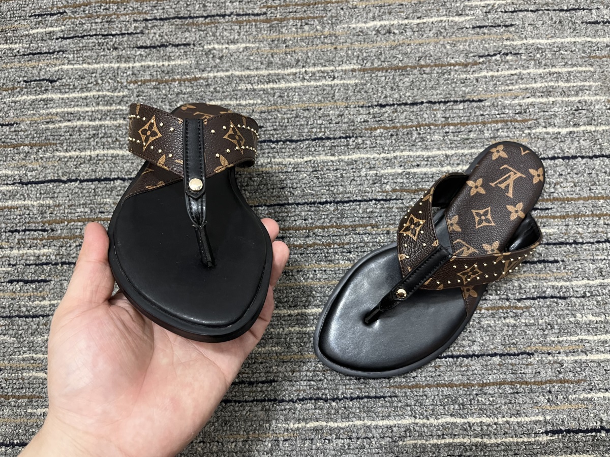 Women L*ouis V*uitton Top Sandals