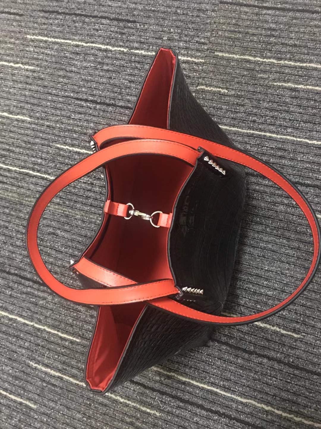 Bag C*hristian L*ouboutin Top Quality