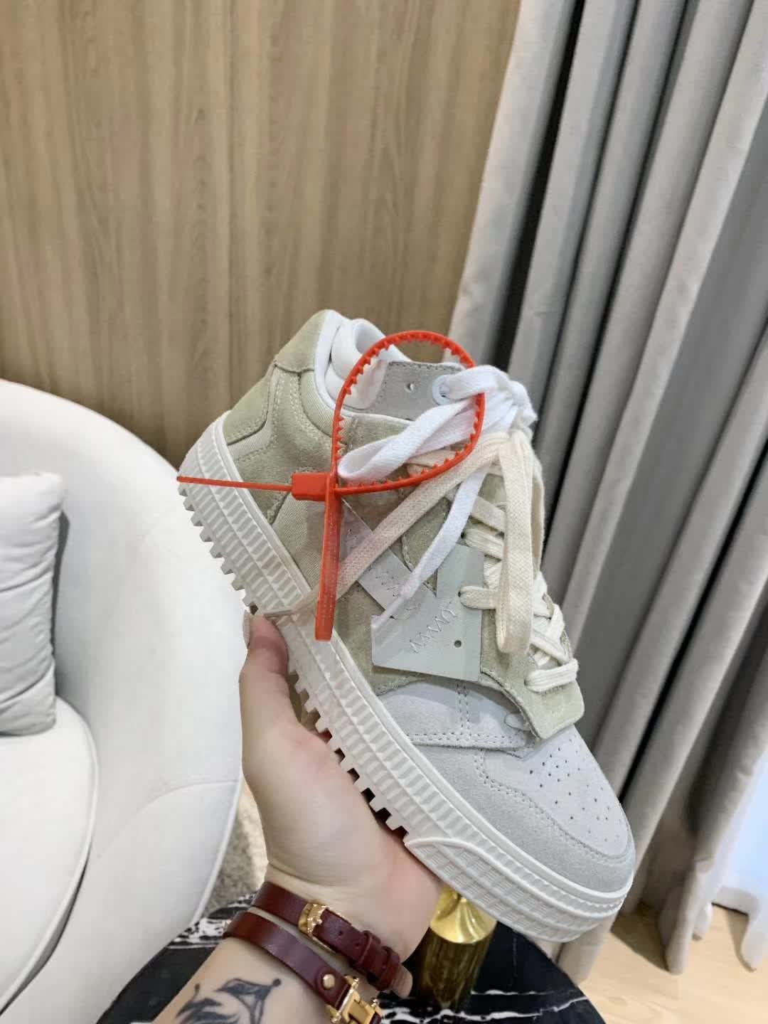 Men Women O*ff W*hite Sneaker