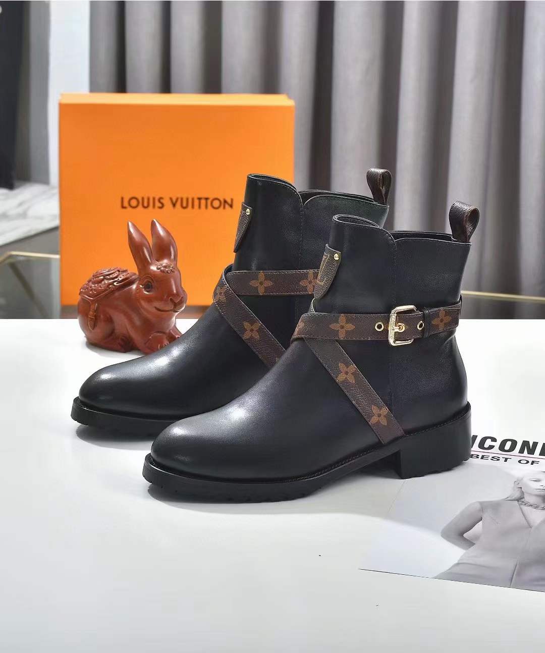 Women L*ouis V*uitton Top Sneaker