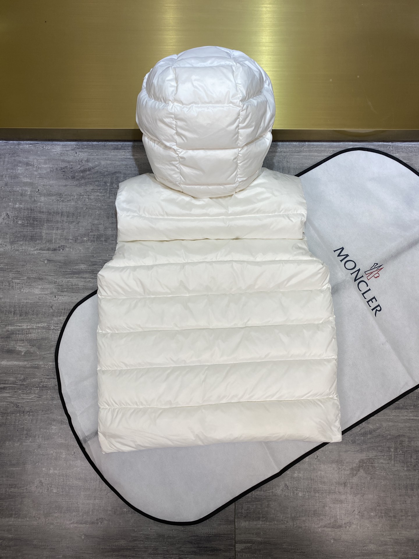 Men Jacket/Sweater Top Quality