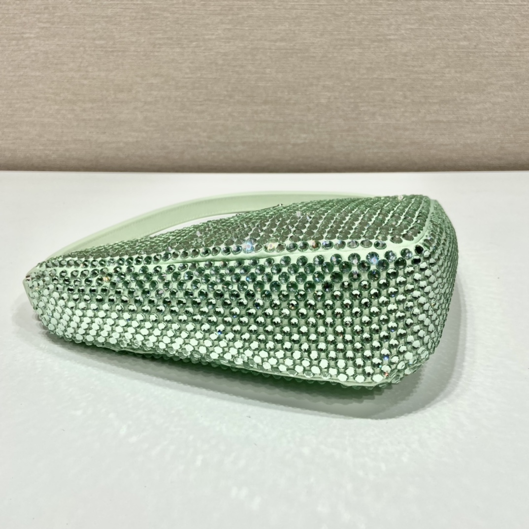 P*rada Bag Top Quality 26*15*5.5CM