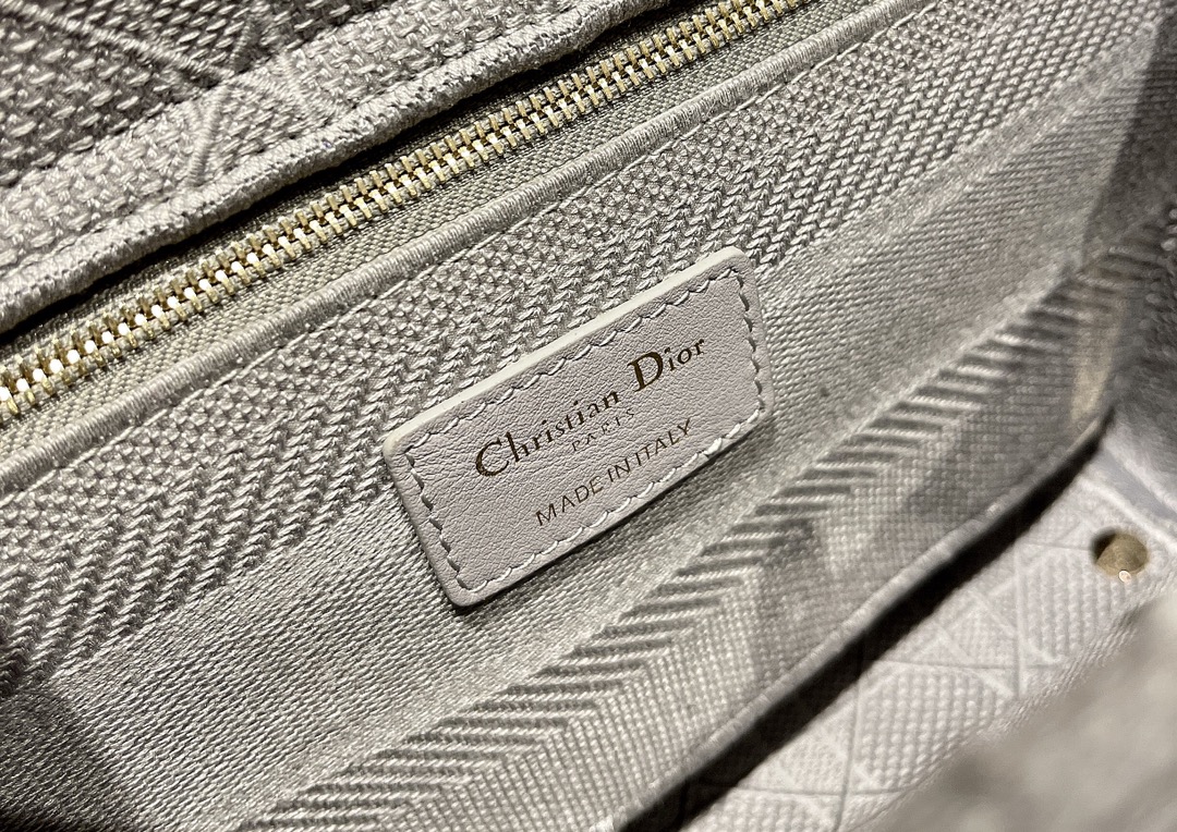 D*ior Top Bag 24*20*11cm