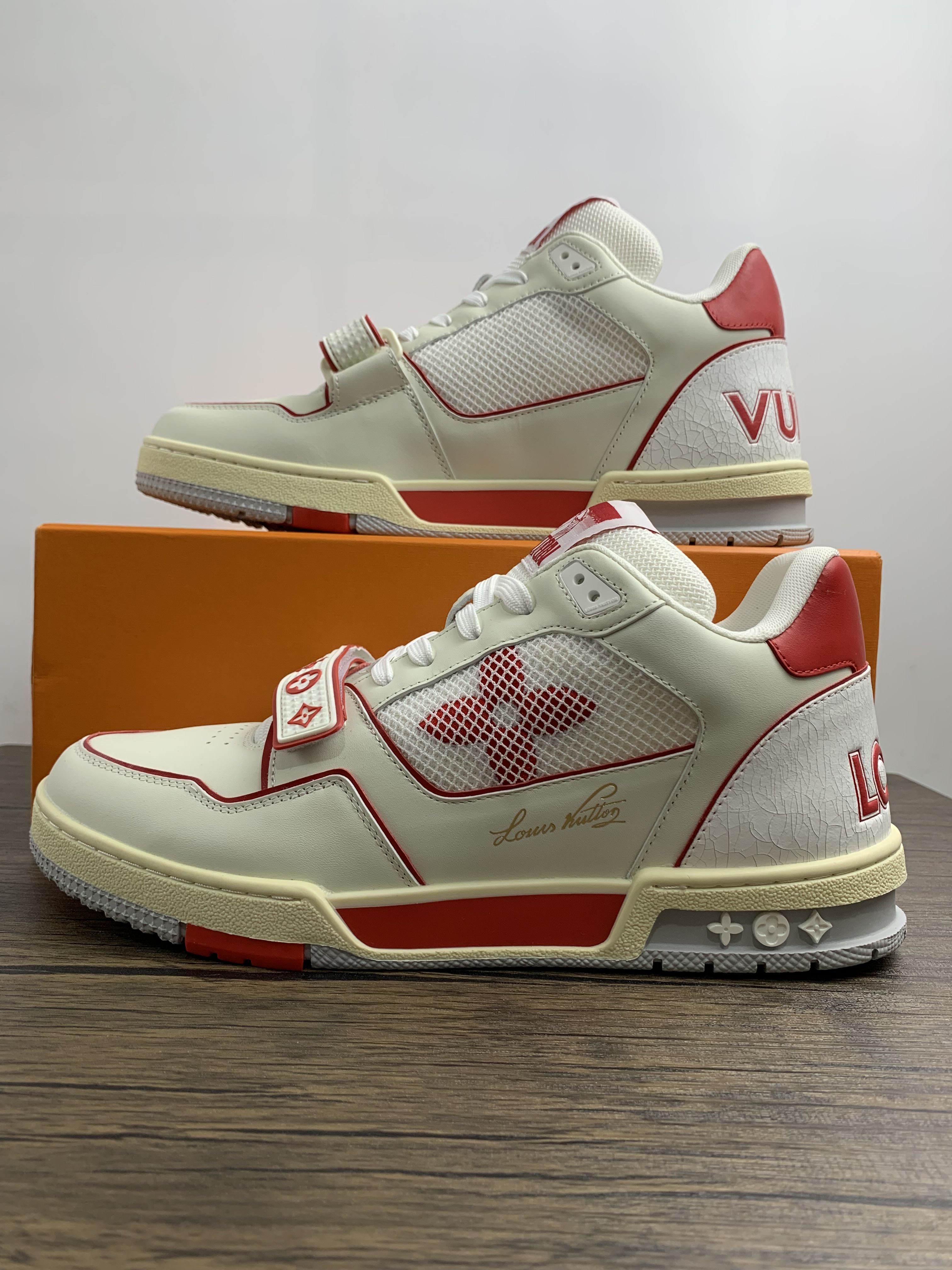 Men L*ouis V*uitton Top Sneakers