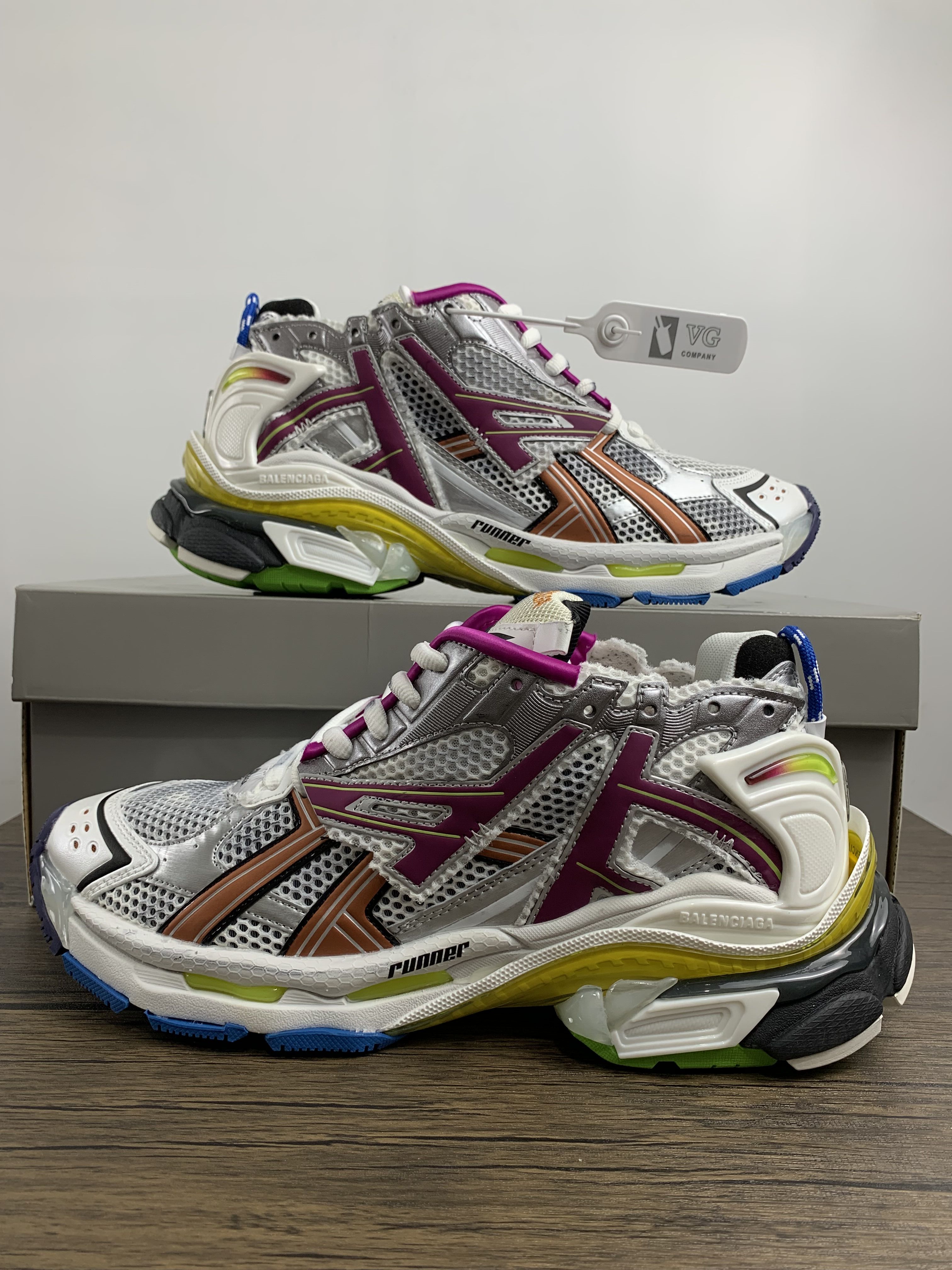 Men Women B*alenciaga runner Top Sneakers