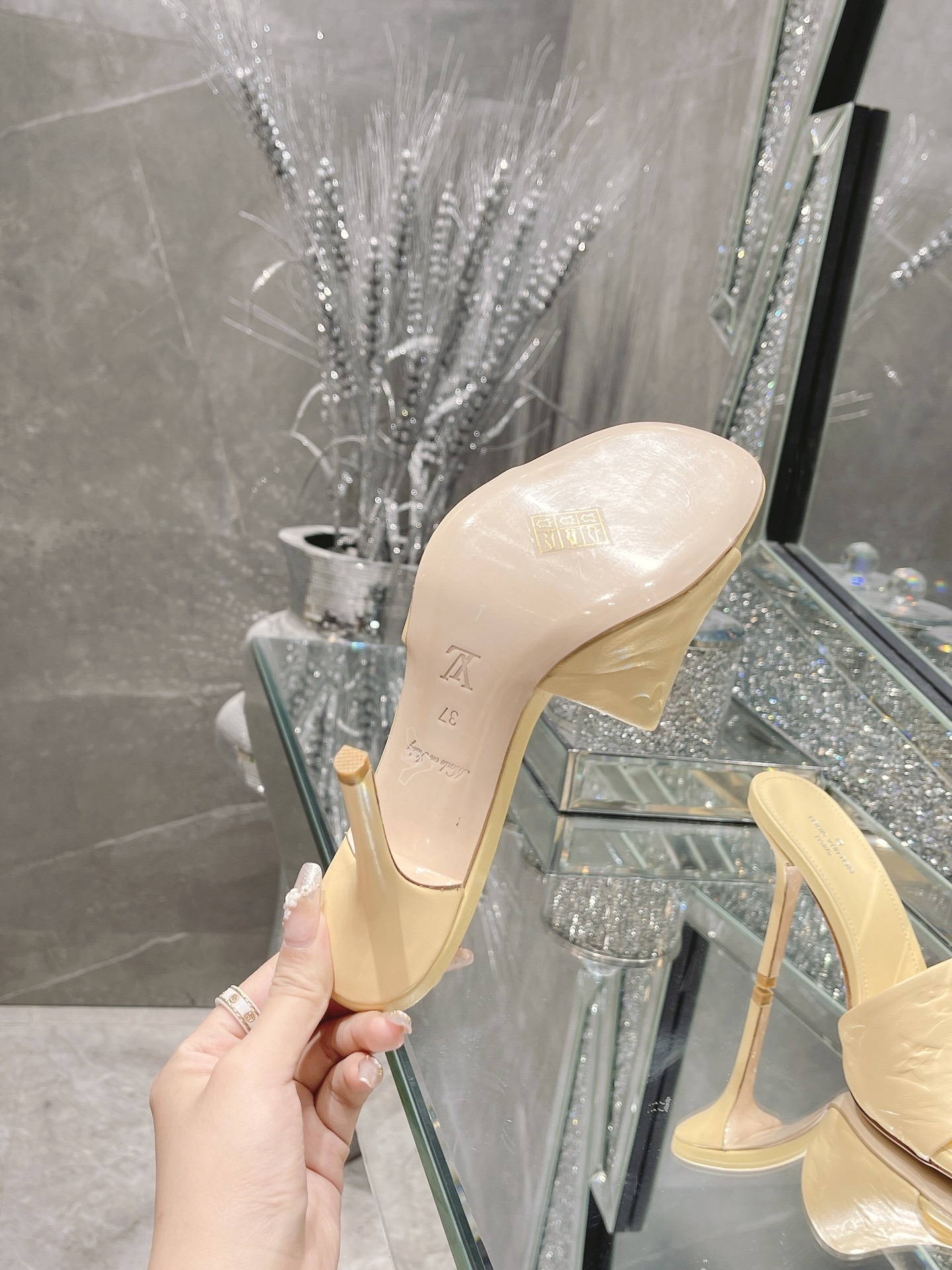 Women L*ouis V*uitton Top Sandals