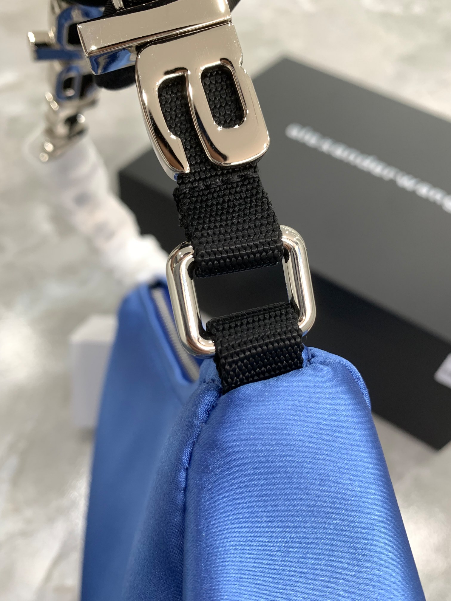 A*lexander W*ang Top Bag 28*18*11.5cm