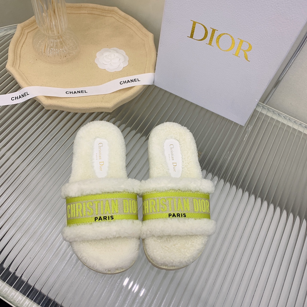Women D*or Sandals
