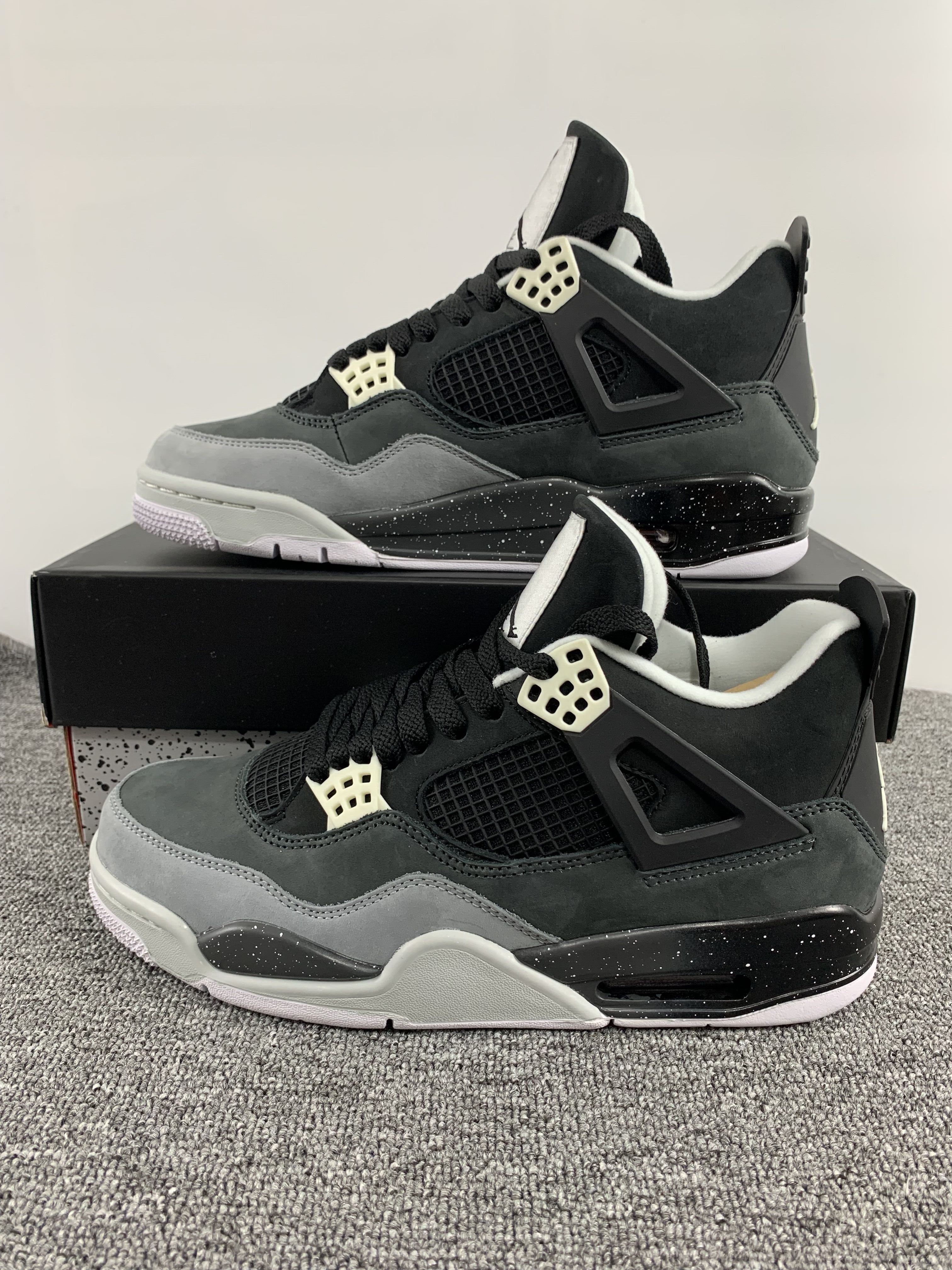 Air Jordan 4 Retro Fear Pack 626969-030