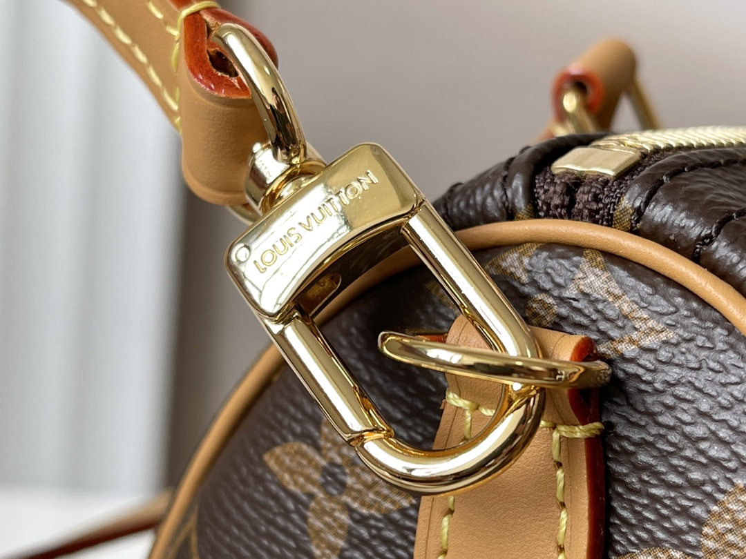 L*ouis V*uitton Top Bag 20*13*11CM