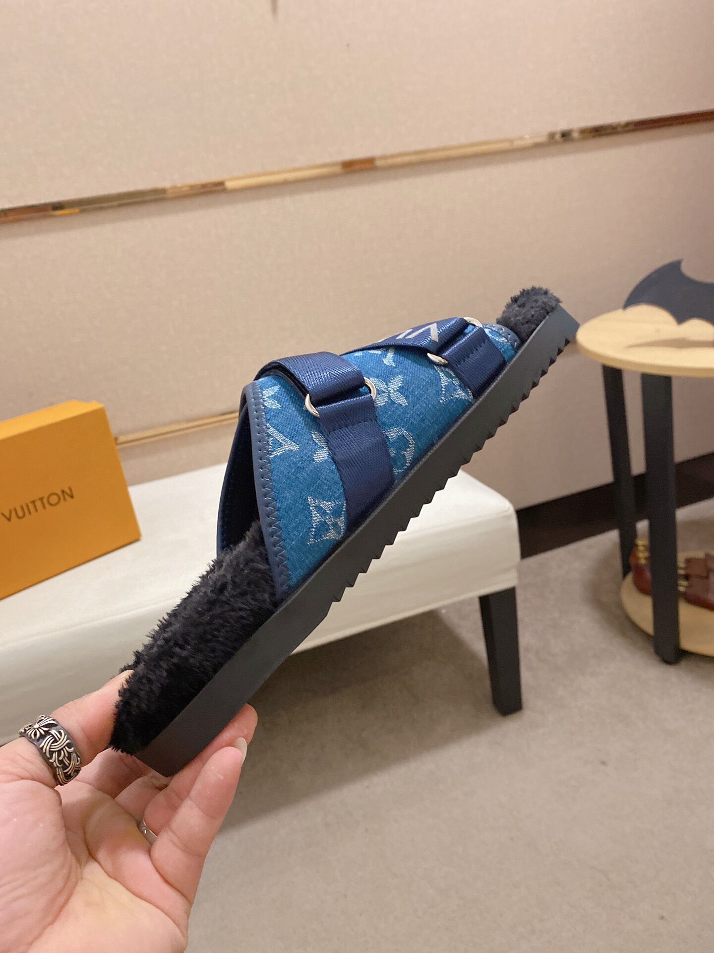 Men L*ouis V*uitton Top Slippers