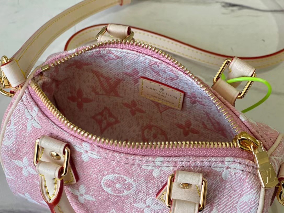 Lady L*ouis V*uitton nano speedy handbag Top Quality M81213 16*10*7.5CM