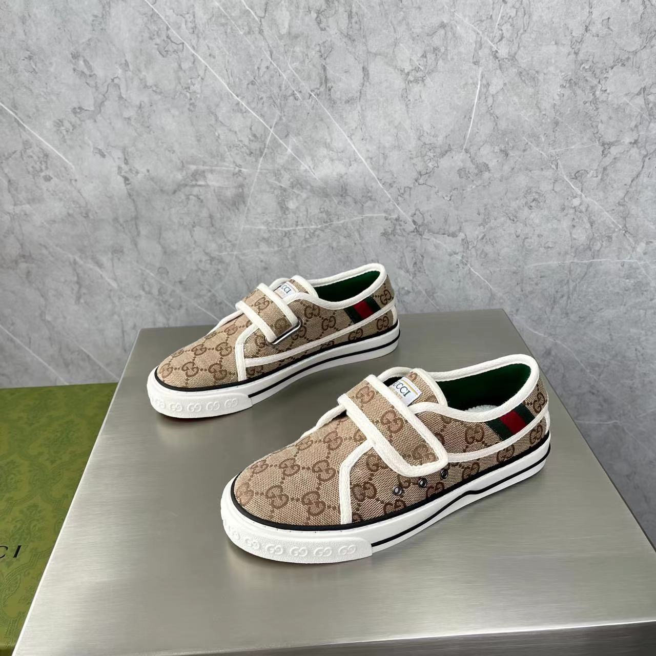 Men Women G*ucci Top Sneaker