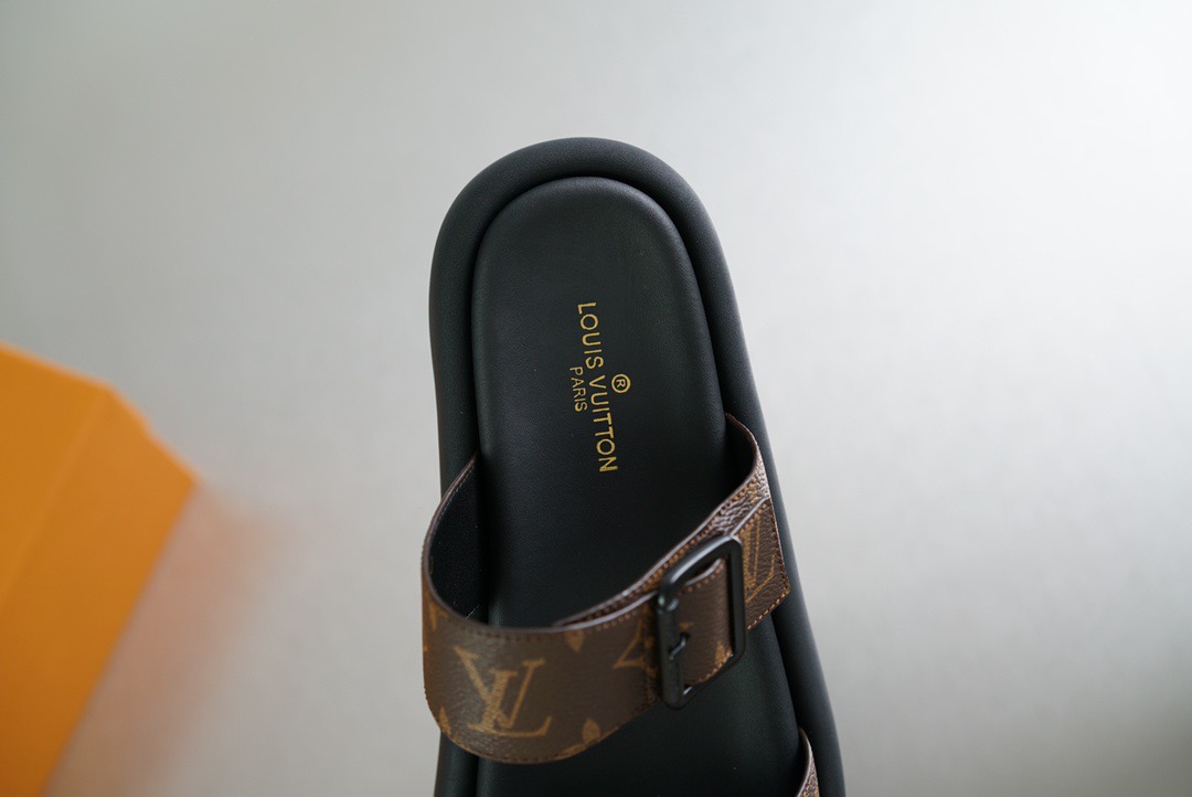 Men L*ouis V*uitton Top Slippers