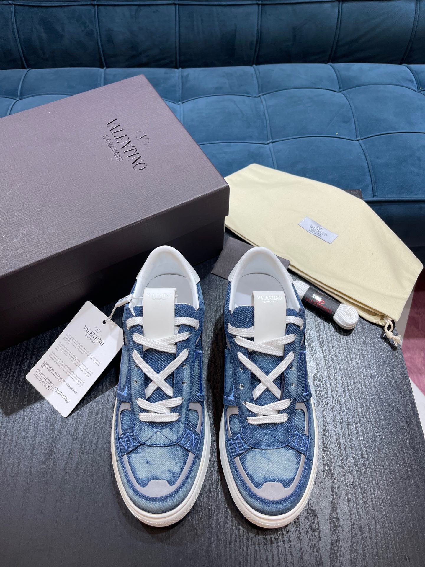 Women Men V*alentino Top Sneakers