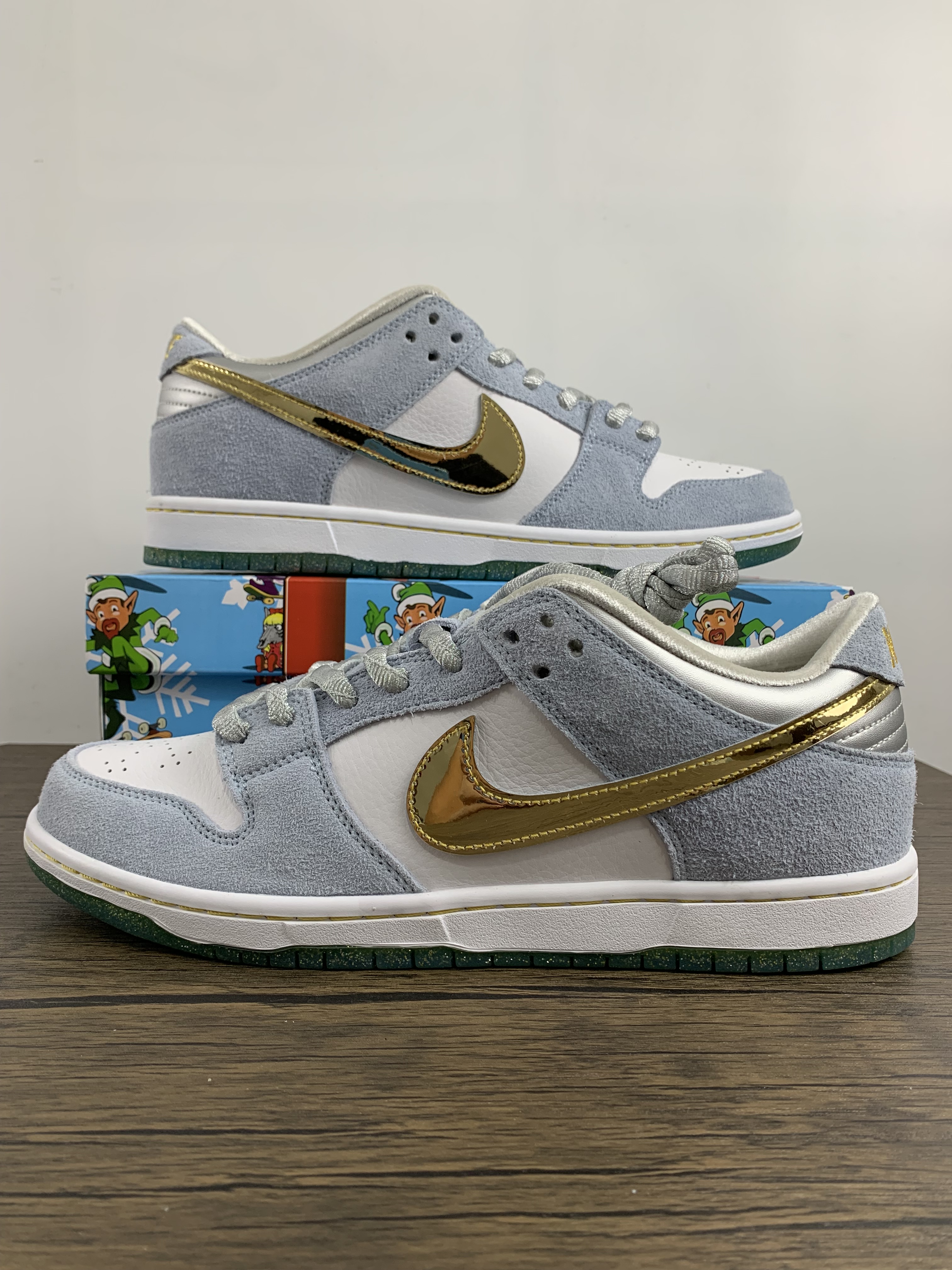 from Nike SB Dunk Low +s*ean cliver DC9936-100